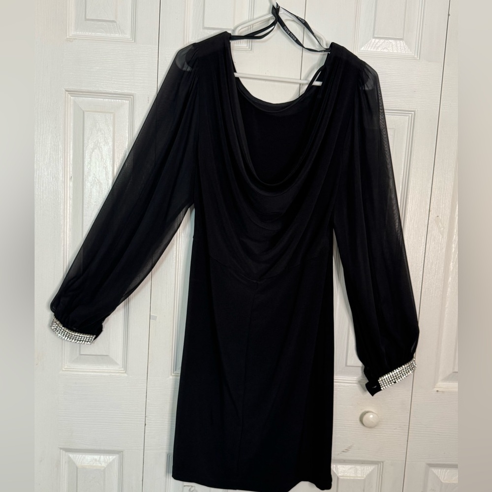Cute black dress